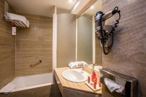 Leonardo Hotel Madrid City Center