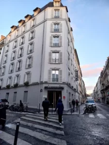 LIBERTEL MONTAMARTRE OPERA