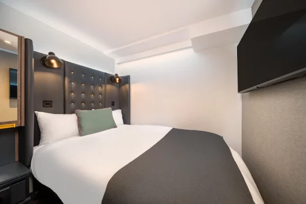 תמונת מלון point A hotel westminister