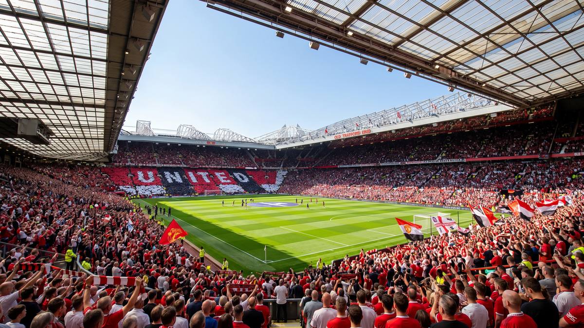 hero epl old trafford