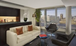 PARK PLAZA WESTMINSTER BRIDGE LONDON, לונדון