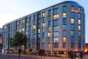 HAMPTON BY HILTON LONDON WATERLOO, לונדון