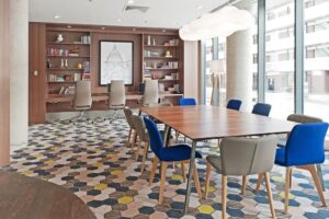 HAMPTON BY HILTON LONDON WATERLOO, לונדון
