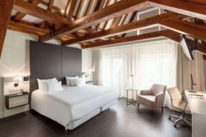 NH COLLECTION BARBIZON PALACE, אמסטרדם