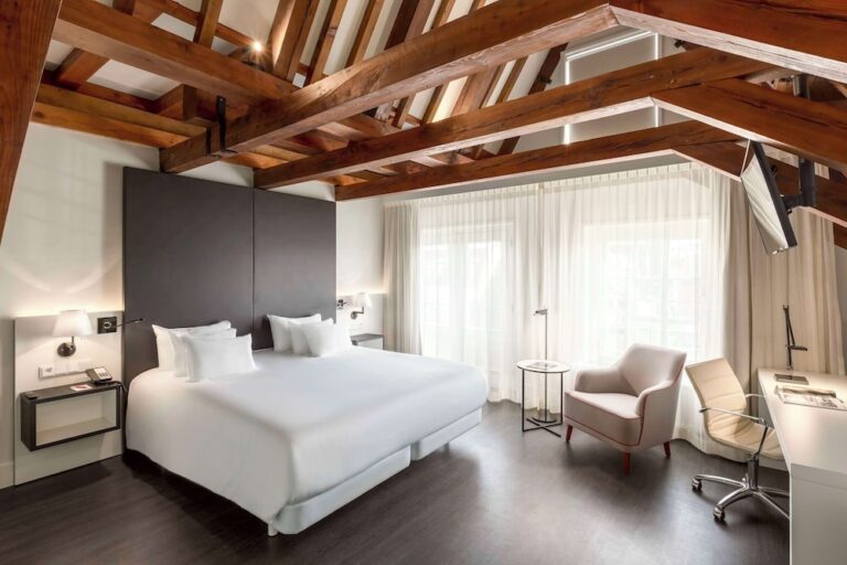 nh collection amsterdam barbizon palace 1 768x512
