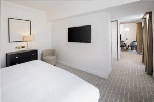 THE WALDORF HILTON, LONDON, לונדון