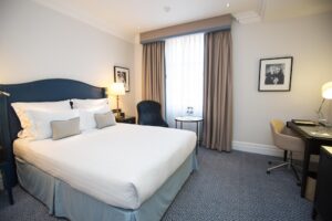 THE WALDORF HILTON, LONDON, לונדון