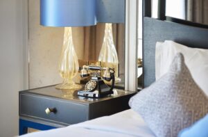 THE WALDORF HILTON, LONDON, לונדון