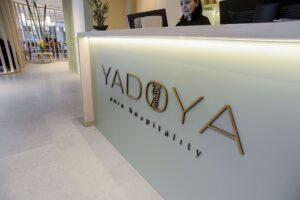 YADOYA, בריסל