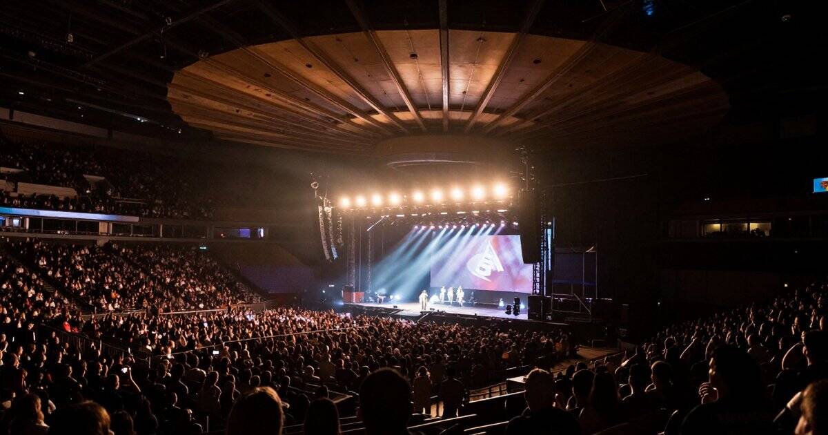 חבילה להארי סטיילס עם אורח מיוחד ג'יימי אקס אקס | ניו יורק | 03.10.26