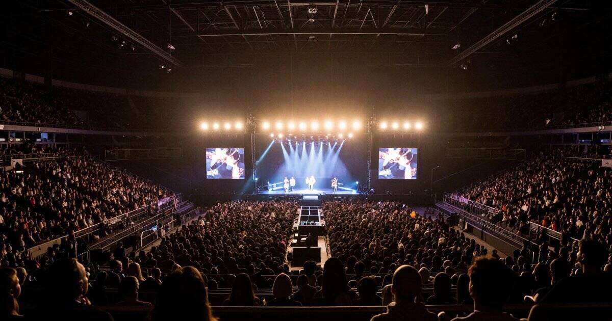 חבילה לסלין דיון | פריז | 26.05.27