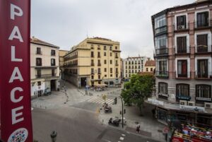 PETIT PALACE MAYOR PLAZA